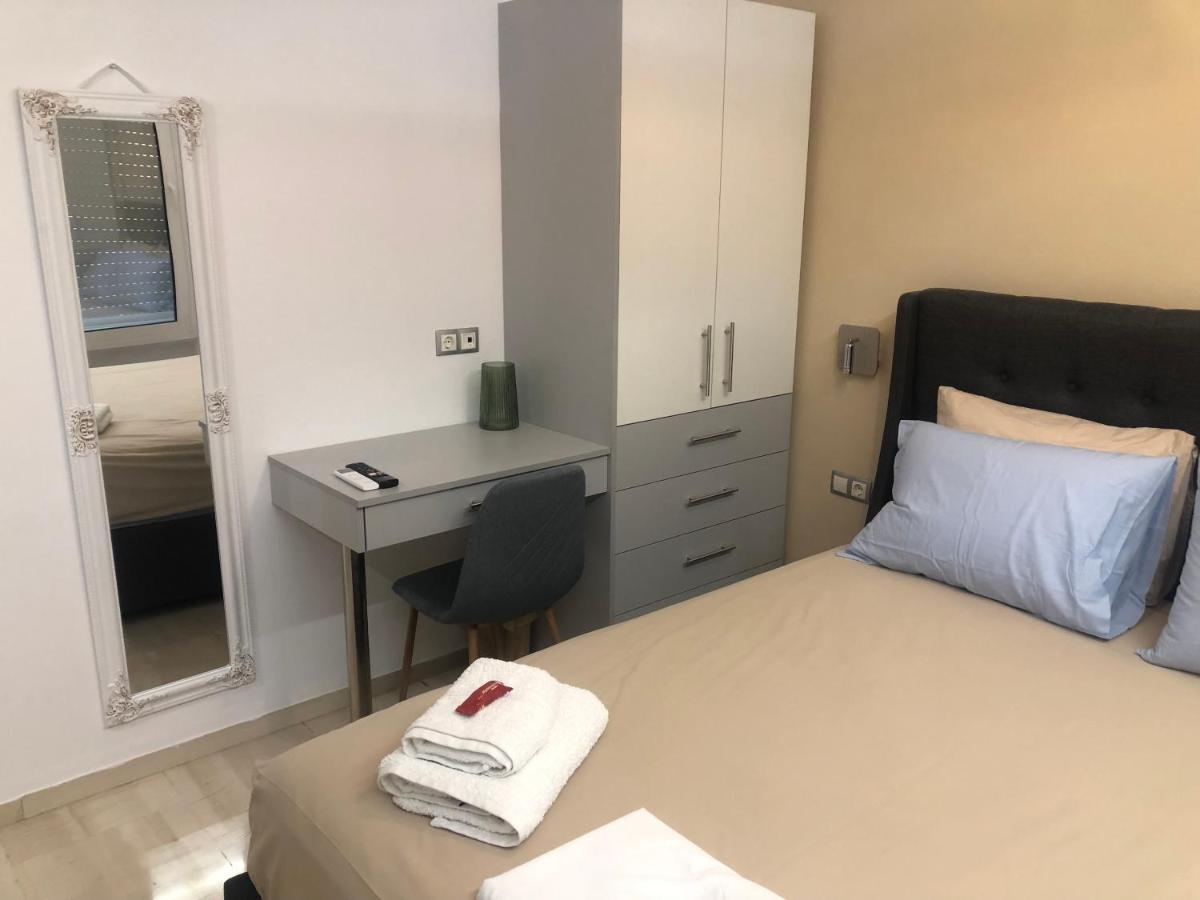Royal Red Suite No 1, Piraeus Port Kültér fotó